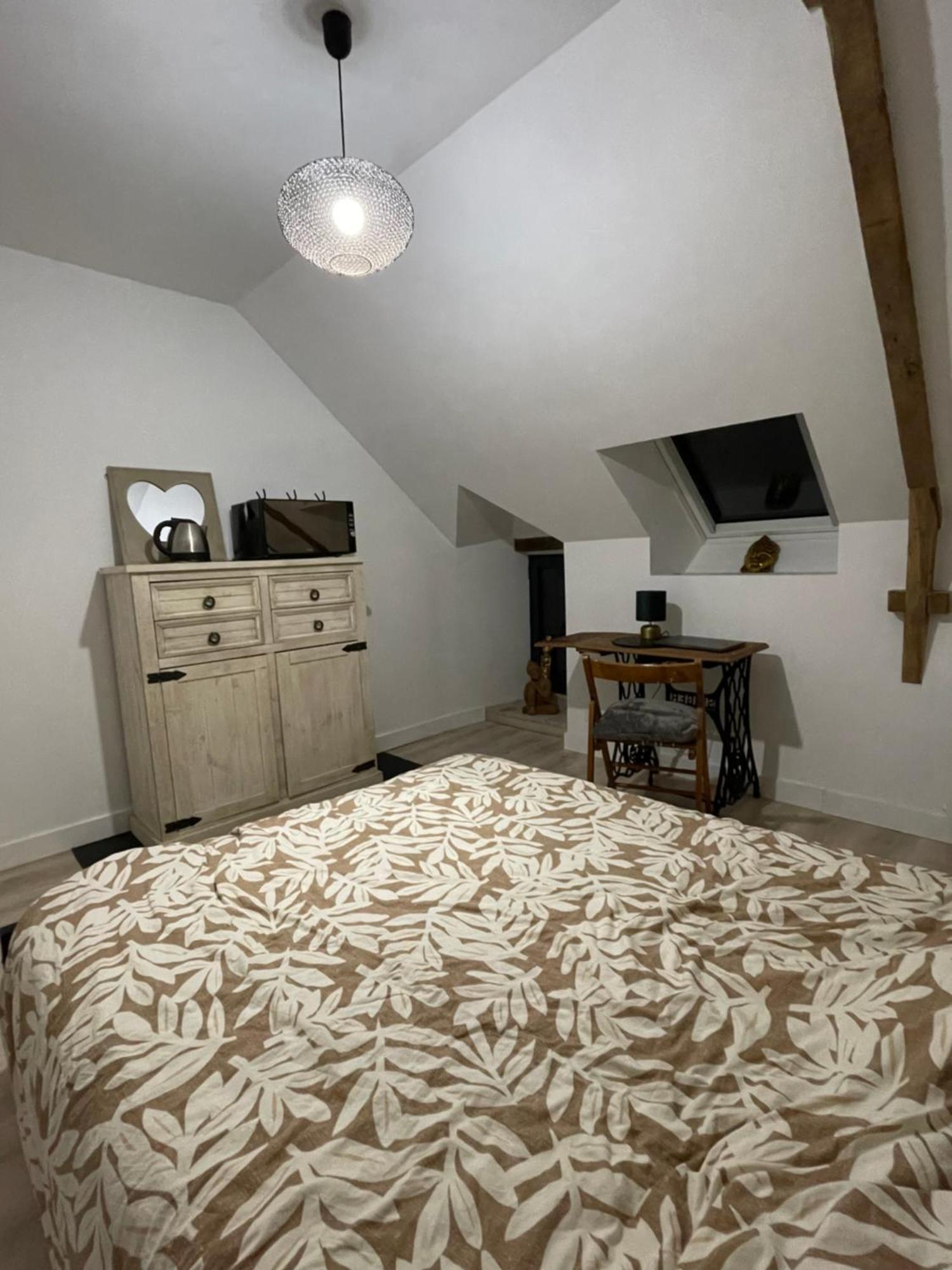 Chambre La Taniere !!!Heure De Depart 7H20 En Semaine!!! Pensionat Muzillac Eksteriør billede