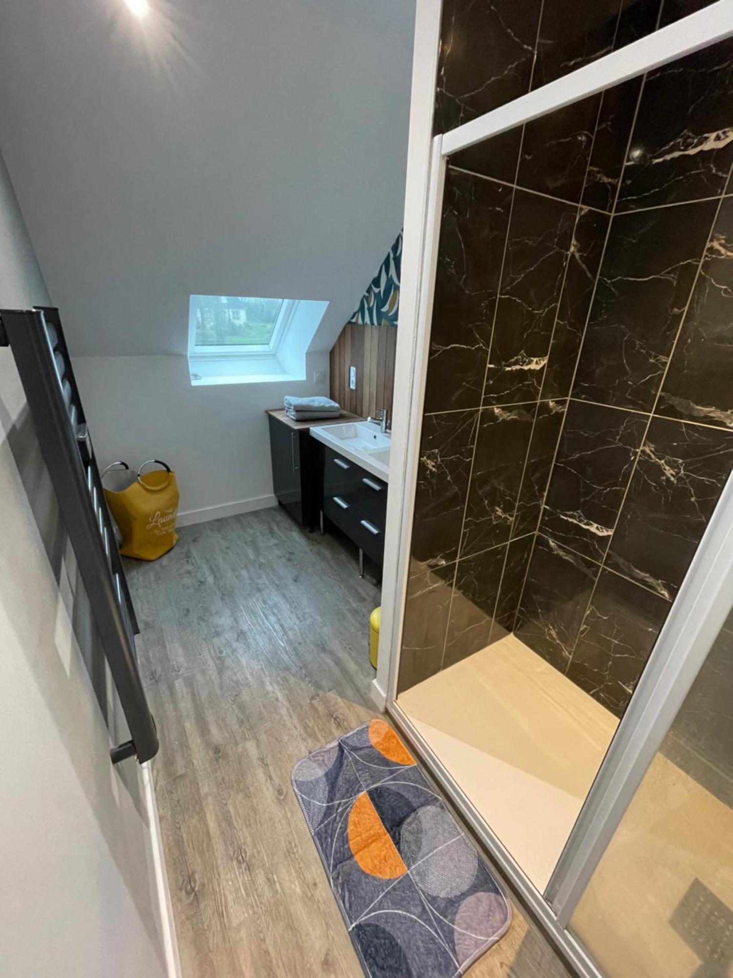 Chambre La Taniere !!!Heure De Depart 7H20 En Semaine!!! Pensionat Muzillac Eksteriør billede